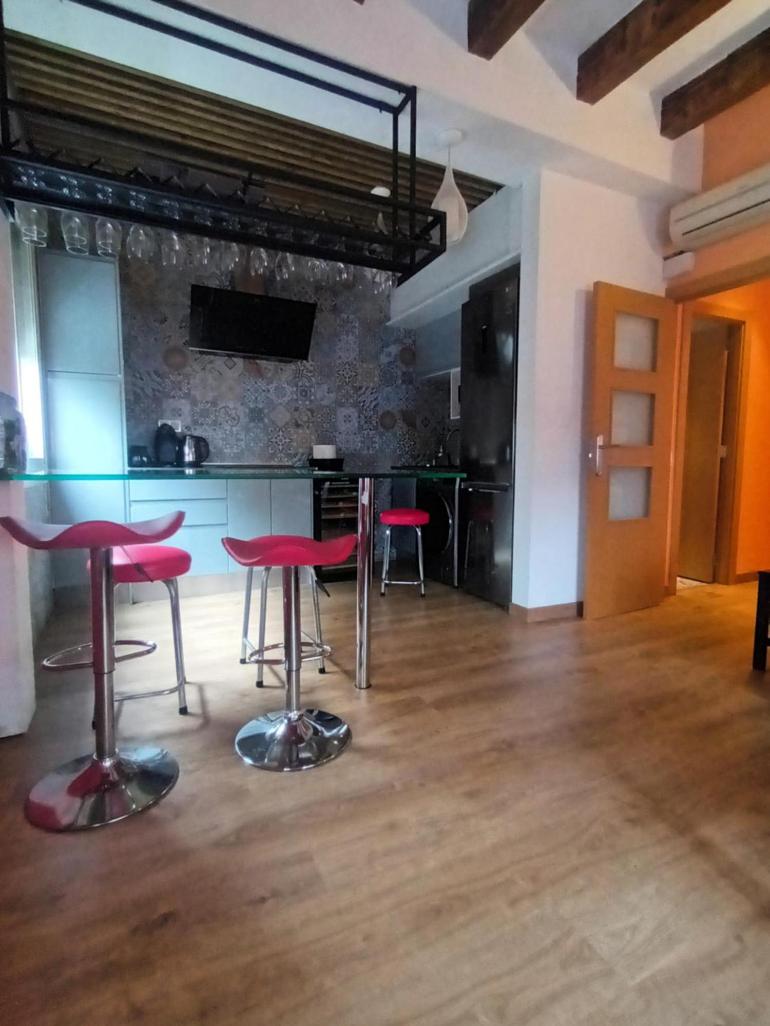 Apartamento Paris L'Hospitalet de Llobregat Exteriér fotografie