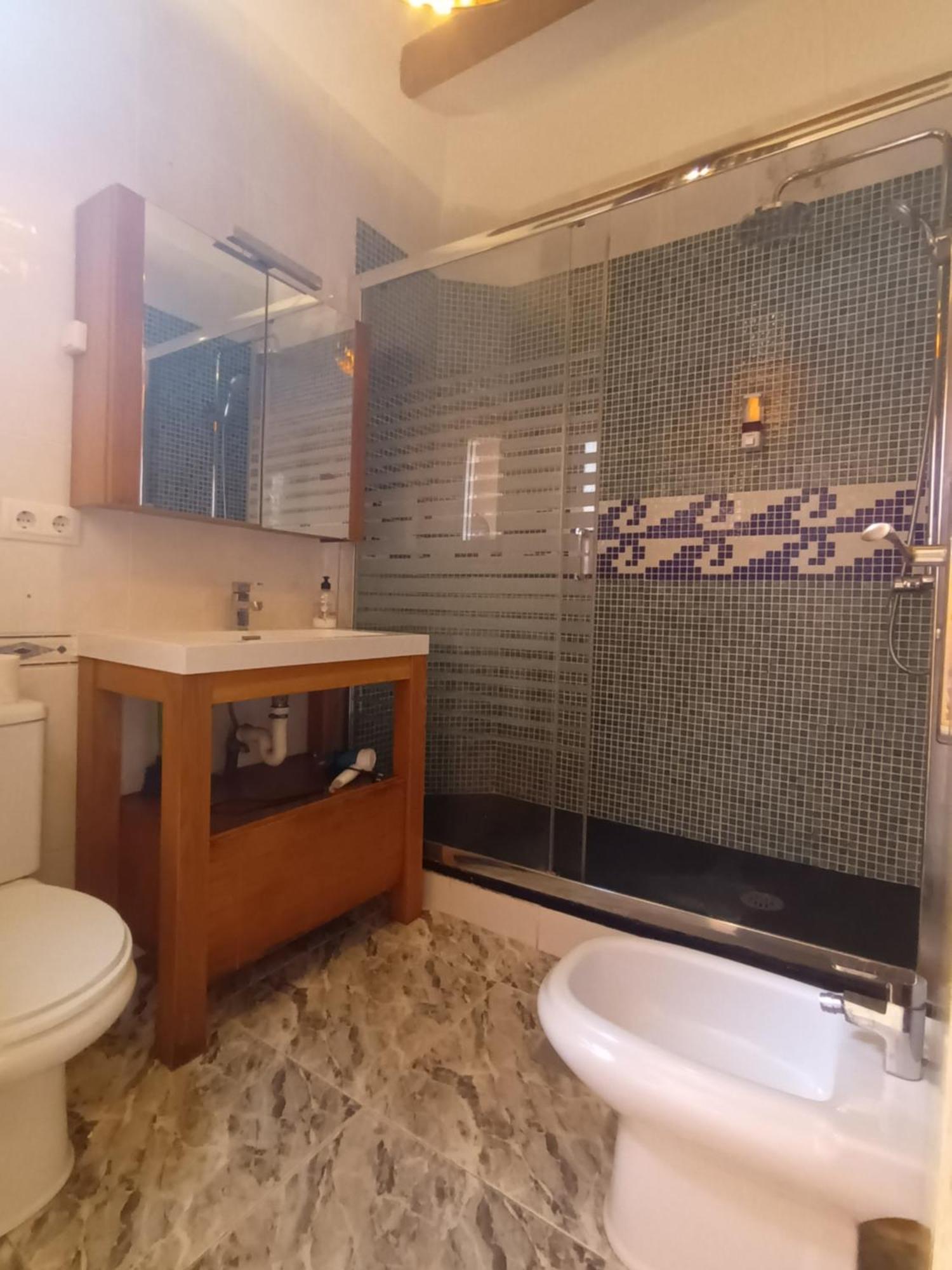 Apartamento Paris L'Hospitalet de Llobregat Exteriér fotografie